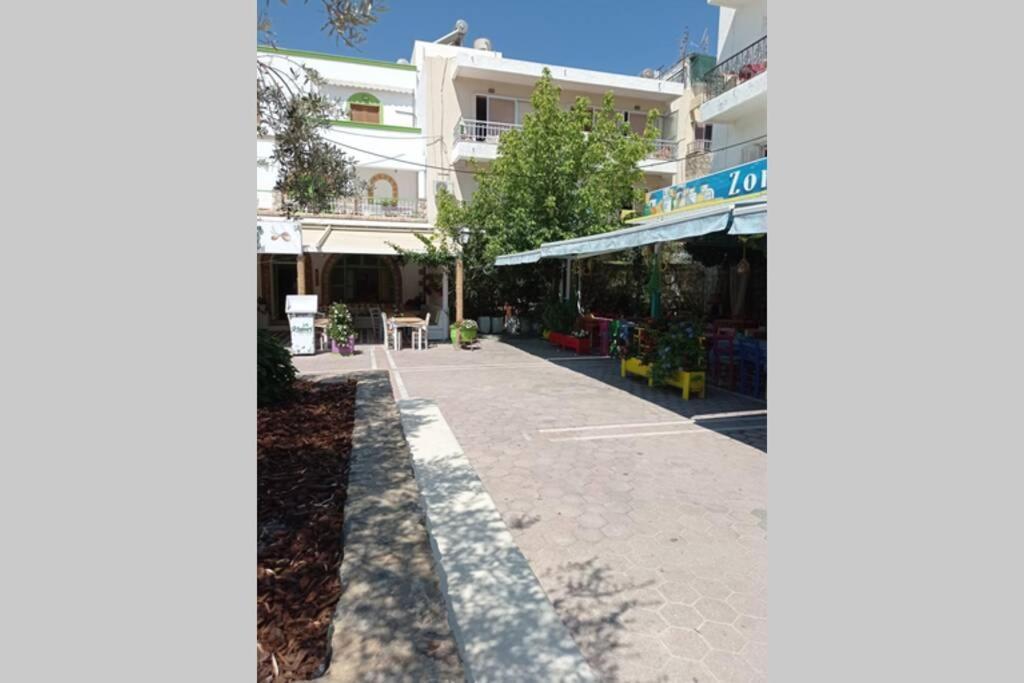 Guest House Pauline Kos Town Exterior photo